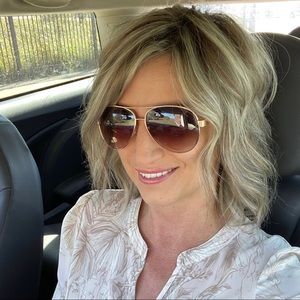 Meet your Posher, Halina